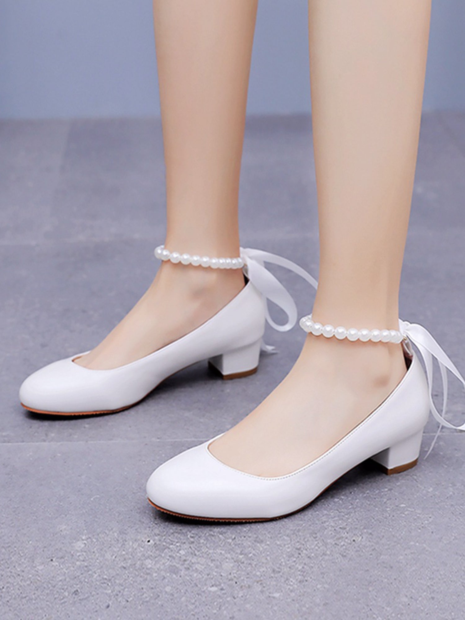 Round Toe Chunky Heels Beaded Wedding Shoes
